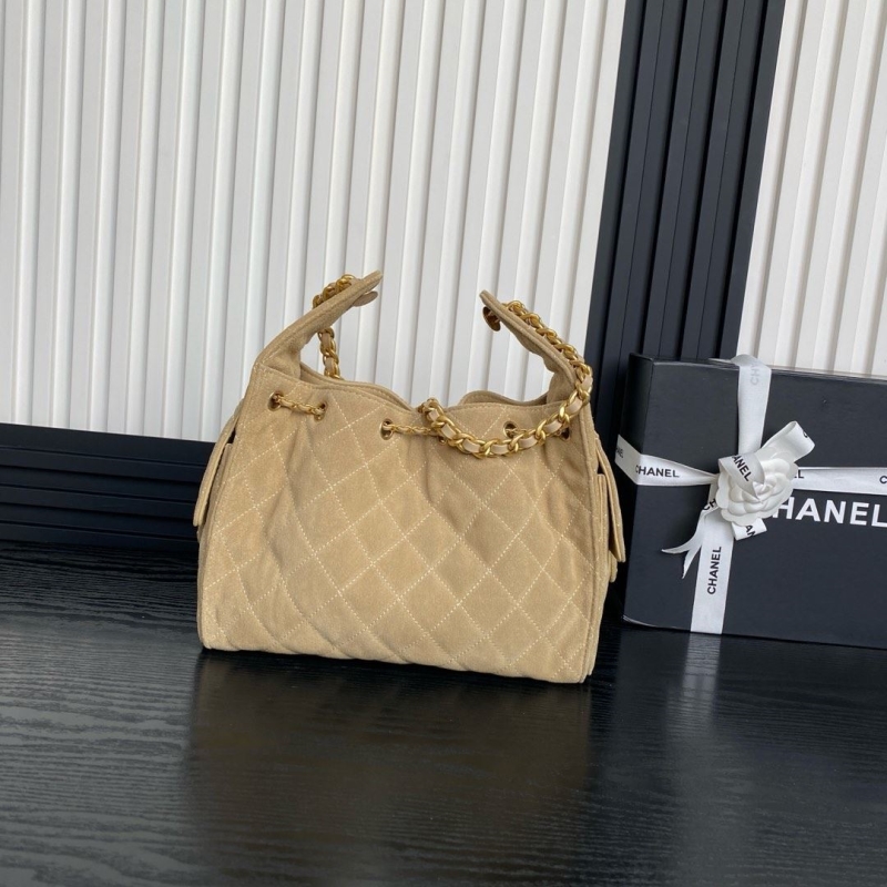 Ch**el bucket bags